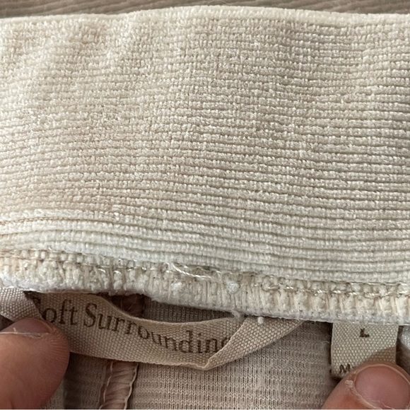 SOFT SURROUNDINGS beige velvet tapered relaxed lounge stretchy pull‎ on pants L - Picture 3 of 4